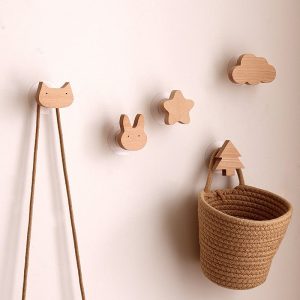 Cute Wooden Hooks Set