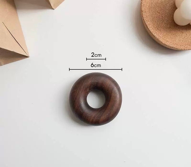 Wooden Donut Bag Clips- Set of 4 - Image 4