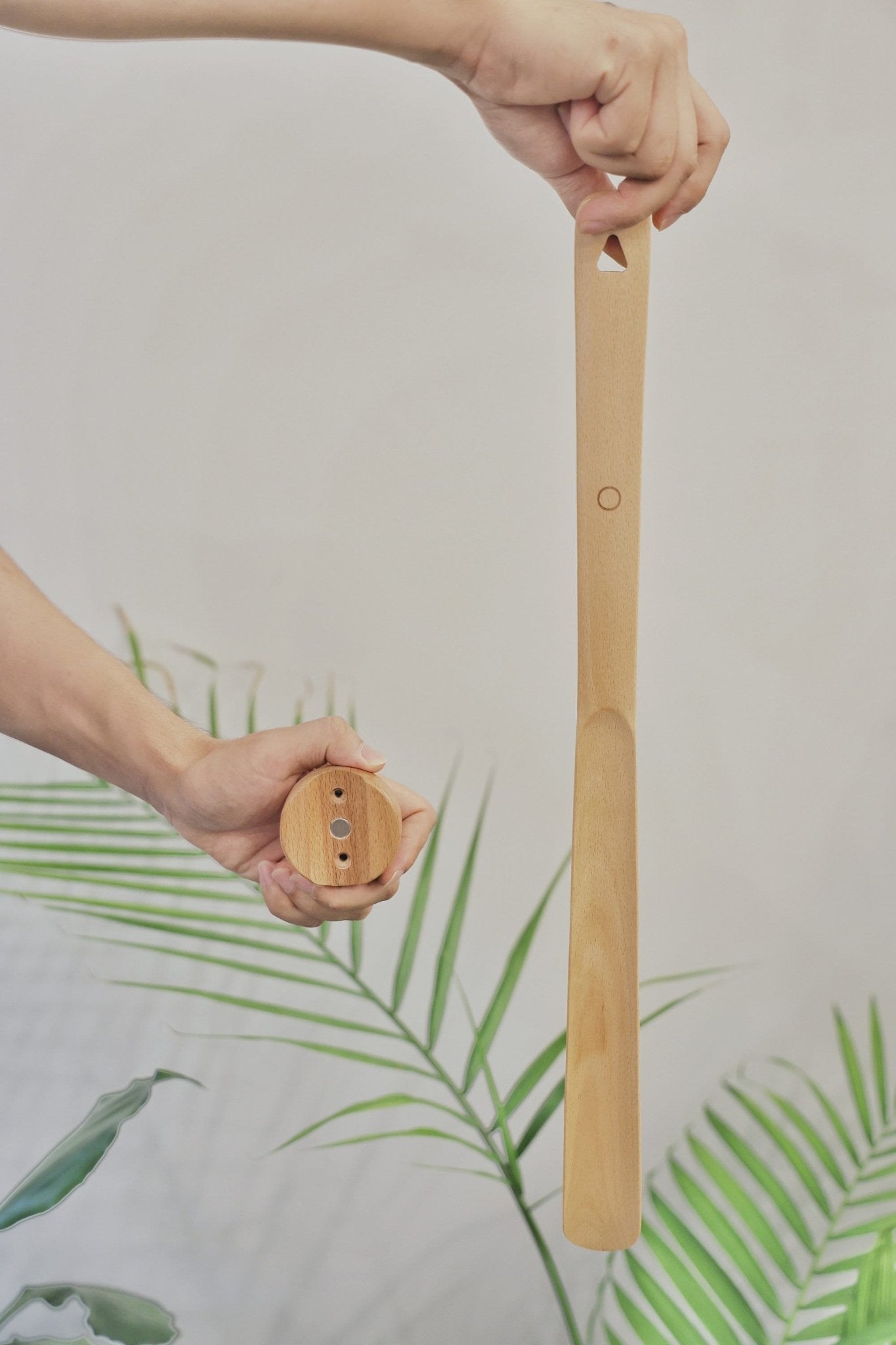 Wooden Shoe Horn with Magnetic Hanging Base - Image 2